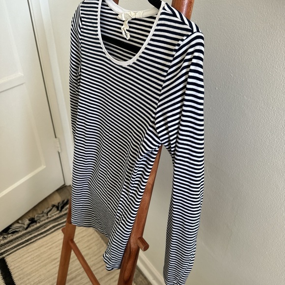 NWOT striped long sleeve tee - Picture 3 of 5